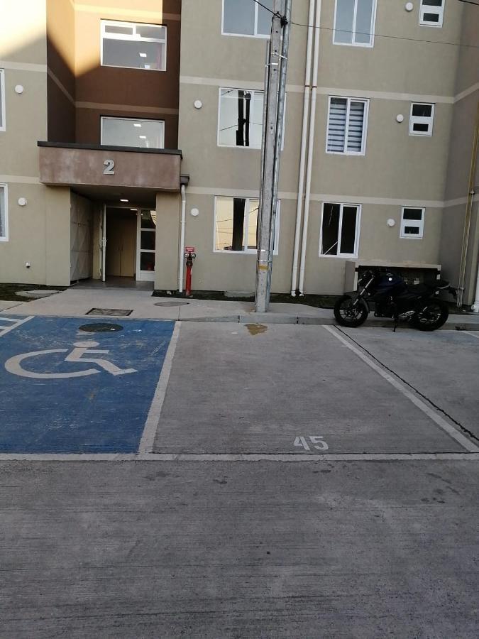 Departamento Amoblado Con Estacionamiento Apartamento